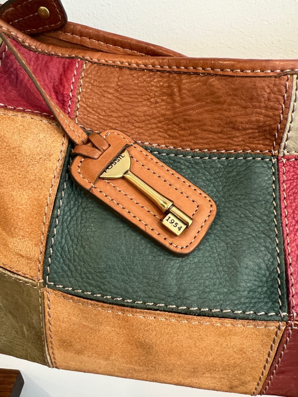 Vintage Fossil Multicolor Patchwork Leather Shoulder Bag - Tan, Green & Red - Picture 2 of 7